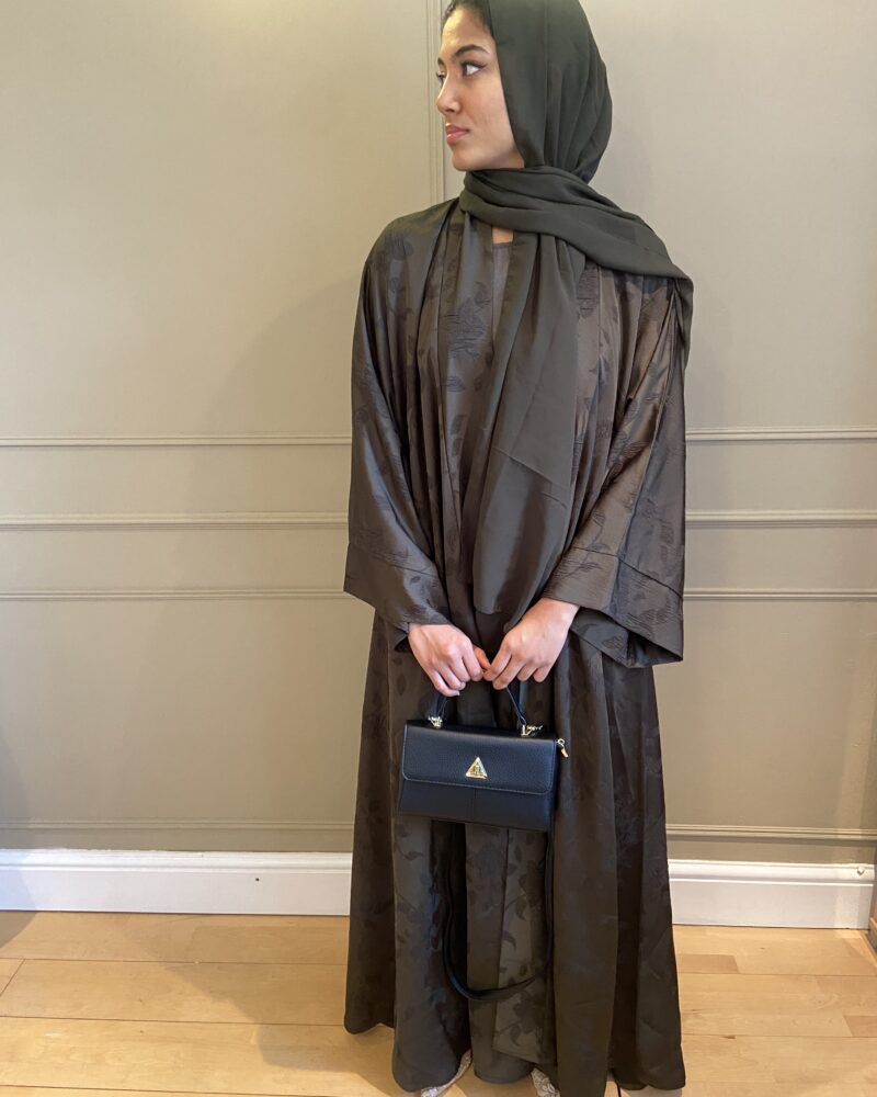 Nyra Abaya